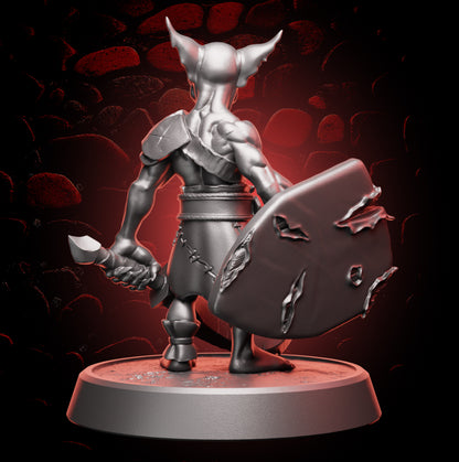 Goblin Fighter - Sword & Shield | Medium (1in)