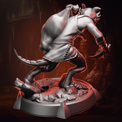 Back view of Kobold Rogue miniature highlighting the sack of coins and tail detail.