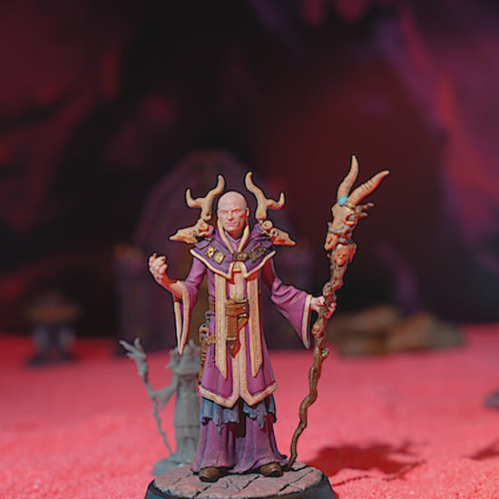 360° turntable animation of Human Warlock miniature showcasing sculpted robes, horned staff, and arcane design from all angles. | Helios Tabletop